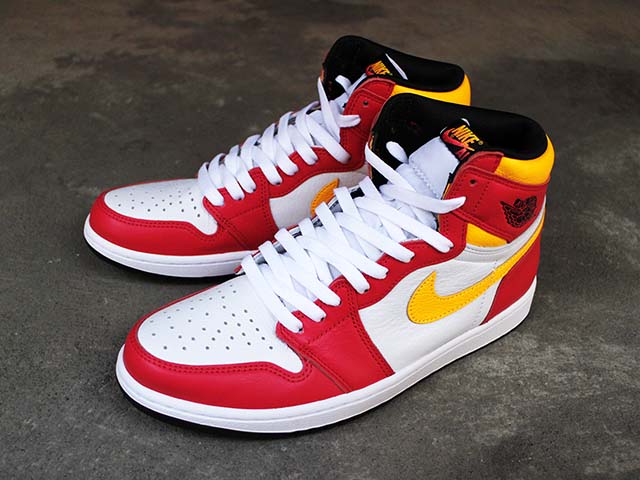 AIR JORDAN 1 RETRO HIGH OG “LIGHT FUSION RED” - 01