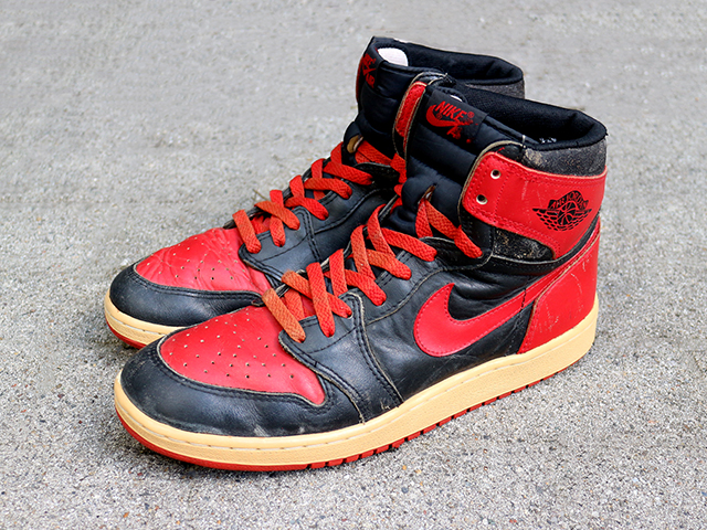 AIR JORDAN 1 ORIGINAL “BRED” - 01