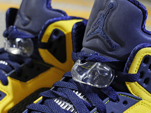 AIR JORDAN 5 RETRO SE “MICHIGAN” - 03