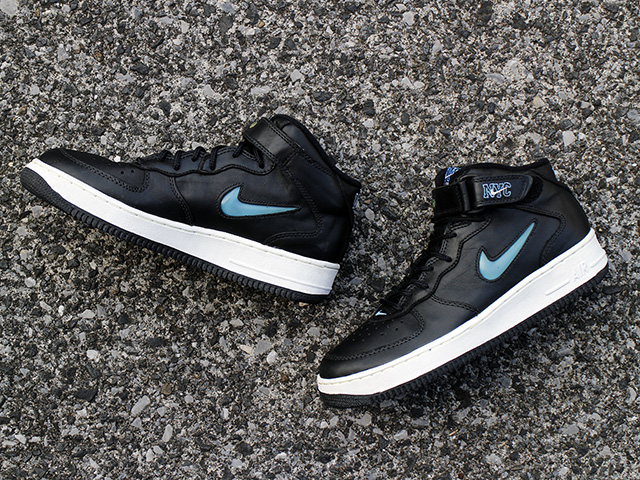 AIR FORCE 1 MID SC “NYC” BLACK/UNIVERSITY BLUE - 05