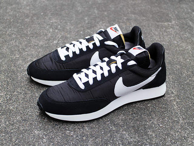 AIR TAILWIND 79 BLACK/WHITE - 01