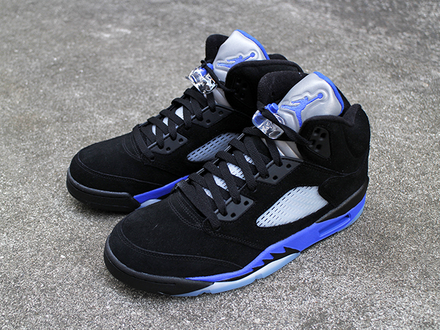 AIR JORDAN 5 RETRO “RACER BLUE” - 01