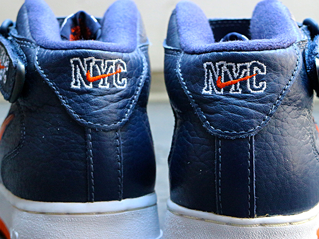 AIR FORCE 1 MID SC “NYC” MIDNIGHT NAVY/SAFETY ORANGE - 04