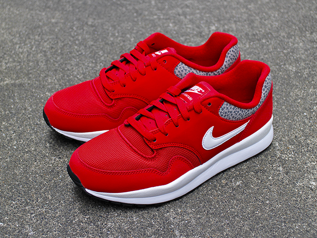 AIR SAFARI “UNIVERSITY RED” - 01