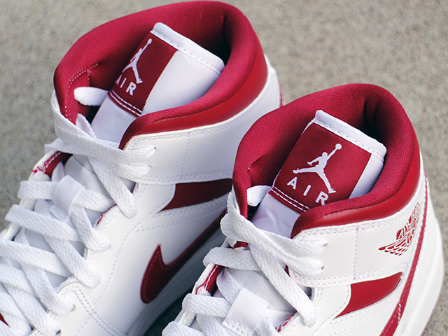 WMNS AIR JORDAN 1 MID WHITE/POMEGRANATE - 02