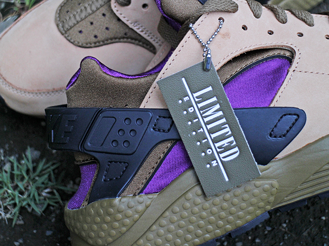 AIR HUARACHE LE PRALINE/UMBER-VINE-BLACK - 03