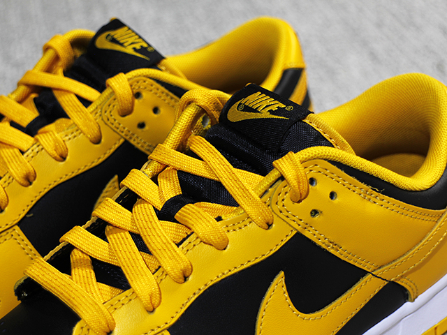 DUNK LOW RETRO “IOWA” - 02