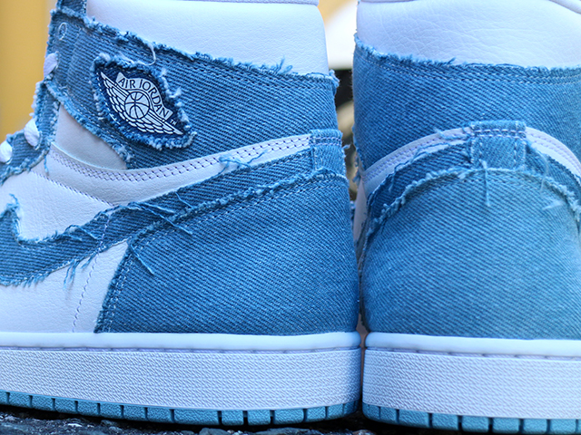 WMNS AIR JORDAN 1 RETRO HI OG WHITE/BOARDER BLUE - 03