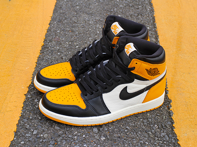 AIR JORDAN 1 RETRO HIGH OG TAXI/BLACK-SAIL - 01