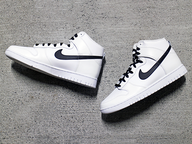 DUNK HI RETRO “WHITE/BLACK” - 05