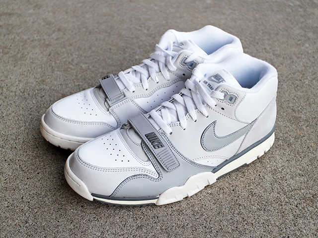 AIR TRAINER 1 “PHOTON DUST” - 01