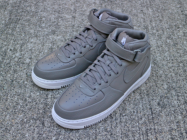 NIKELAB AIR FORCE 1 MID “LIGHT CHACOAL” - 01