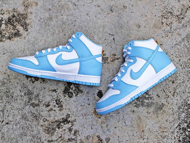 DUNK HIGH RETRO “BLUE CHILL” - 05